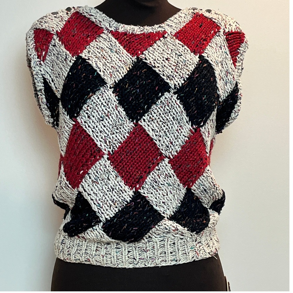 Vintage Liz Claiborne Silk Blend Argyle Knit Sweater Vest Red Black Silk Blend